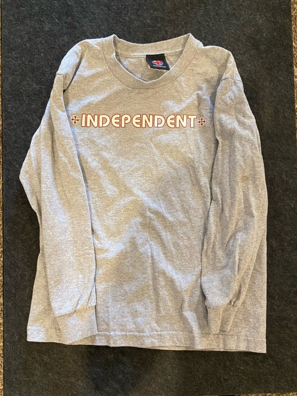 Kids' Long-Sleeve Tee - Gray